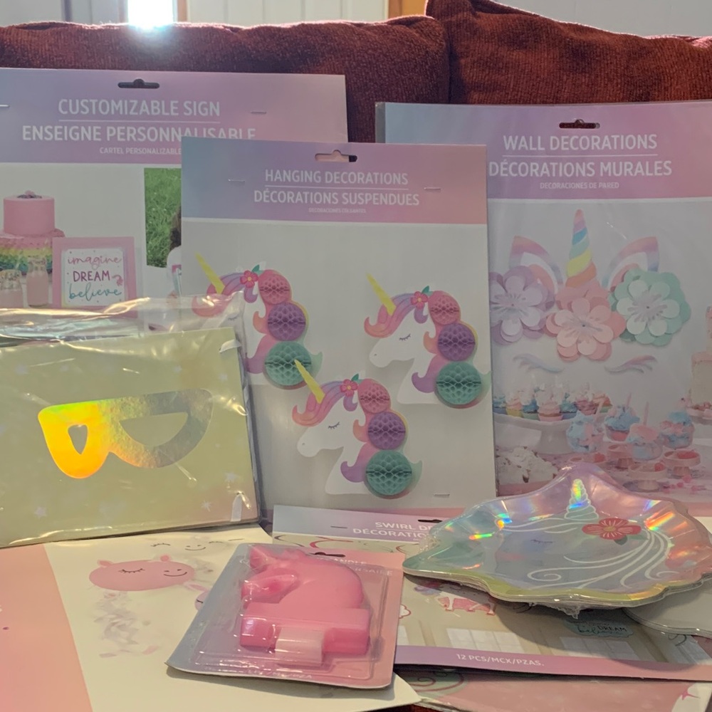 Amscan Unicorn Party Set - Pink and Purple